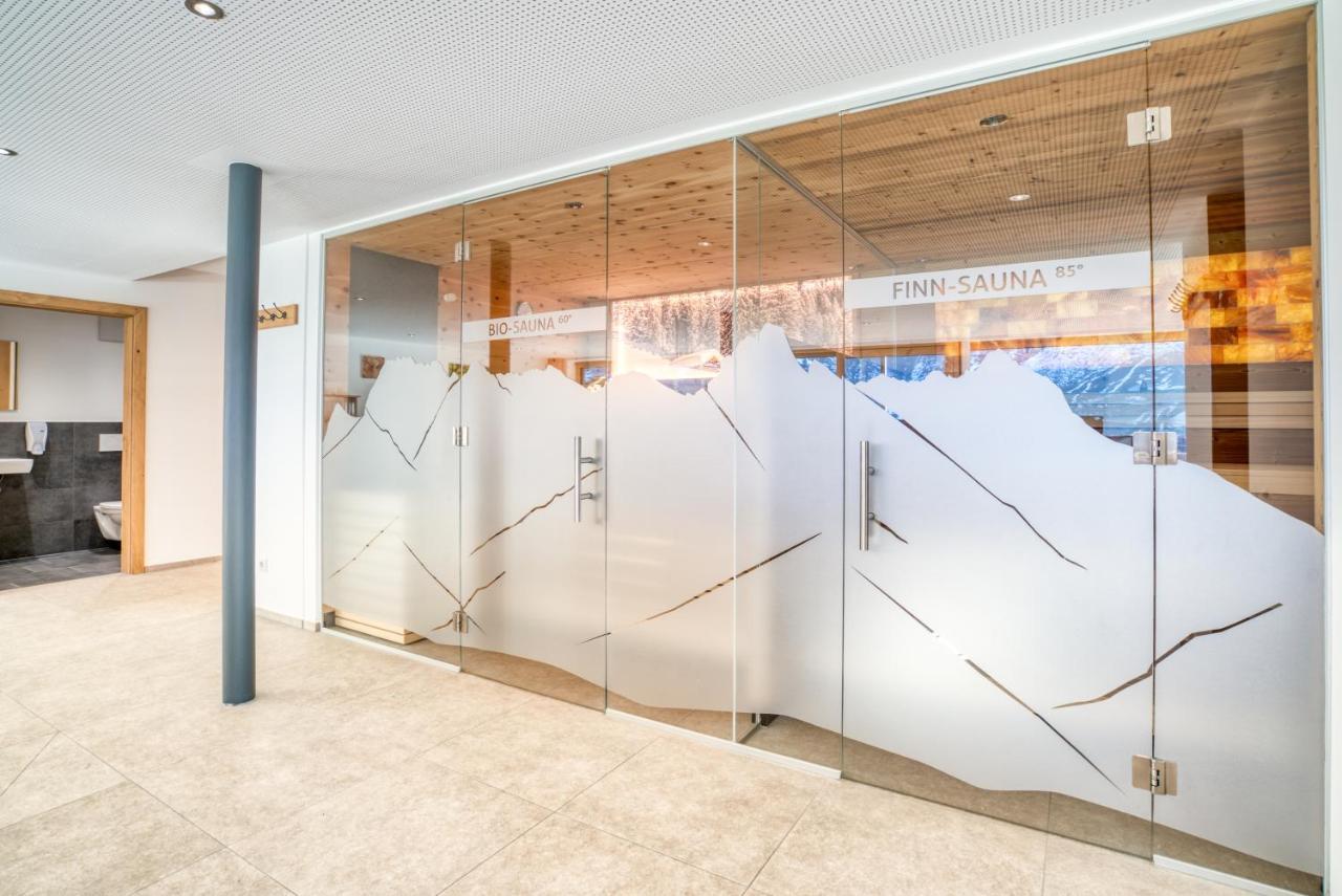 Апартаменты Hus23 With Wellness Шрёккен Экстерьер фото